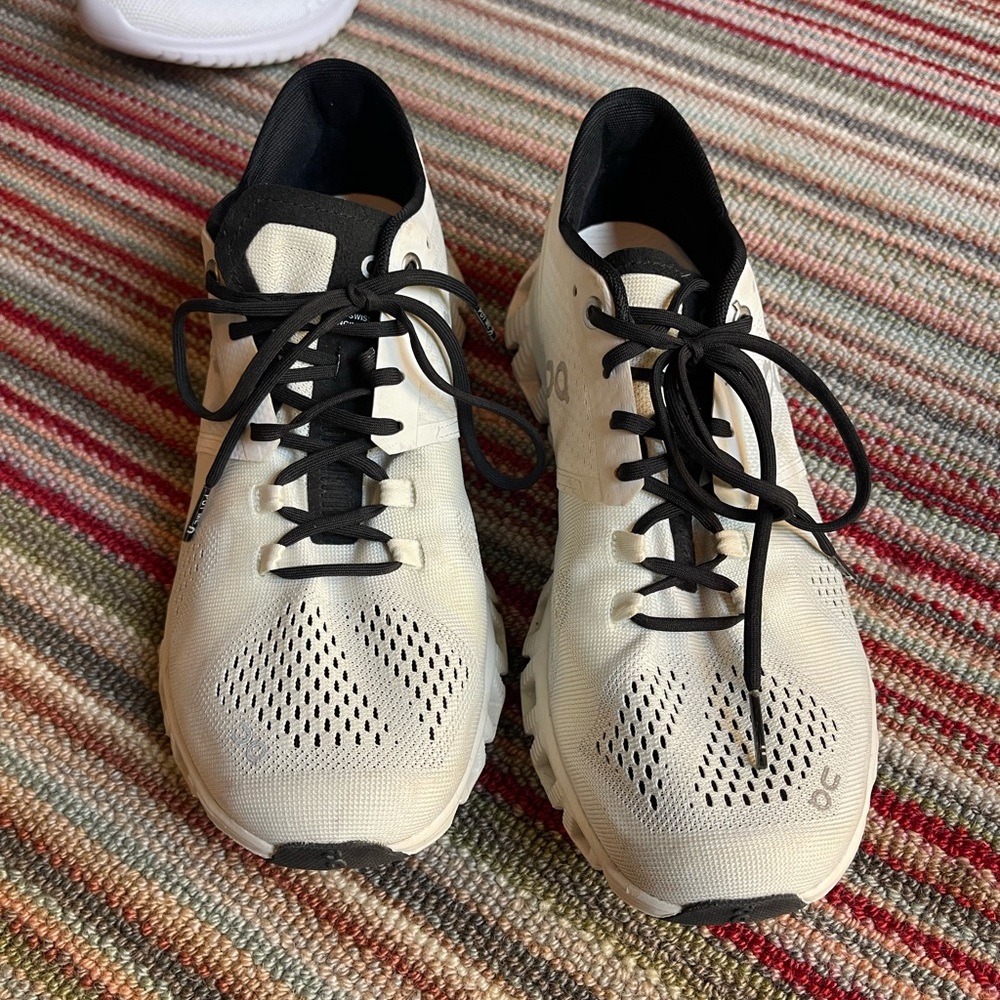 Oncloud sneakers